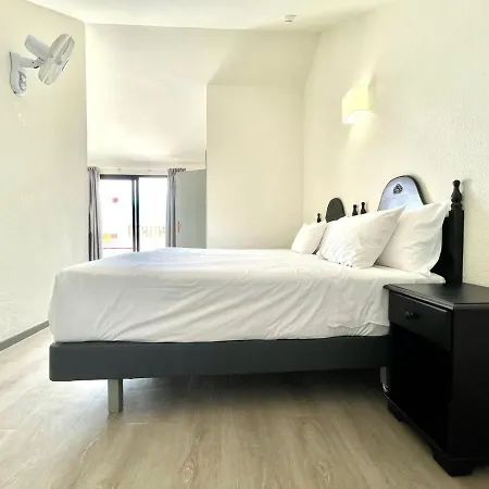 Appartamento Two Bedrooms, Wifi, Pool, Close To The Beach In Los Cristianos Los Cristianos (Tenerife)