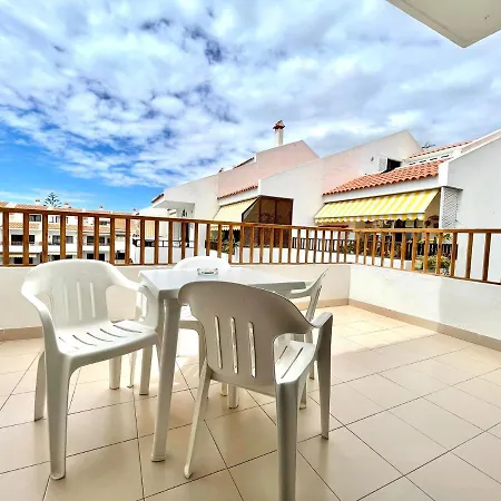 Two Bedrooms, Wifi, Pool, Close To The Beach In Los Cristianos Los Cristianos (Tenerife)